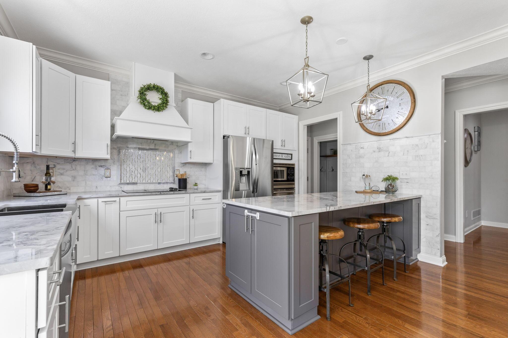 5780 Whispering Ridge Drive