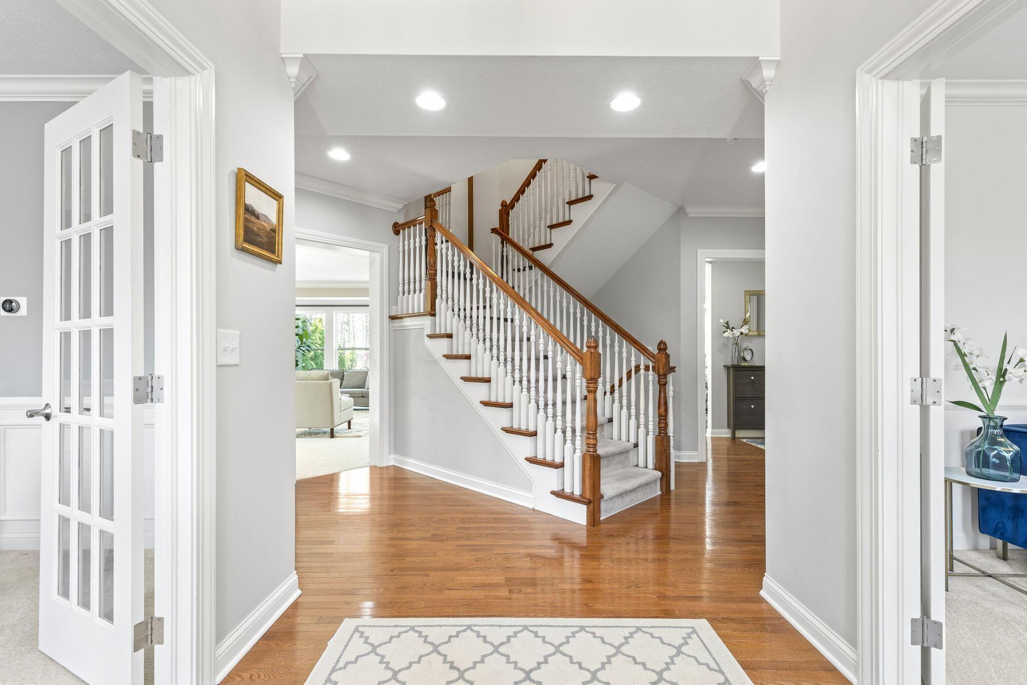 5780 Whispering Ridge Drive