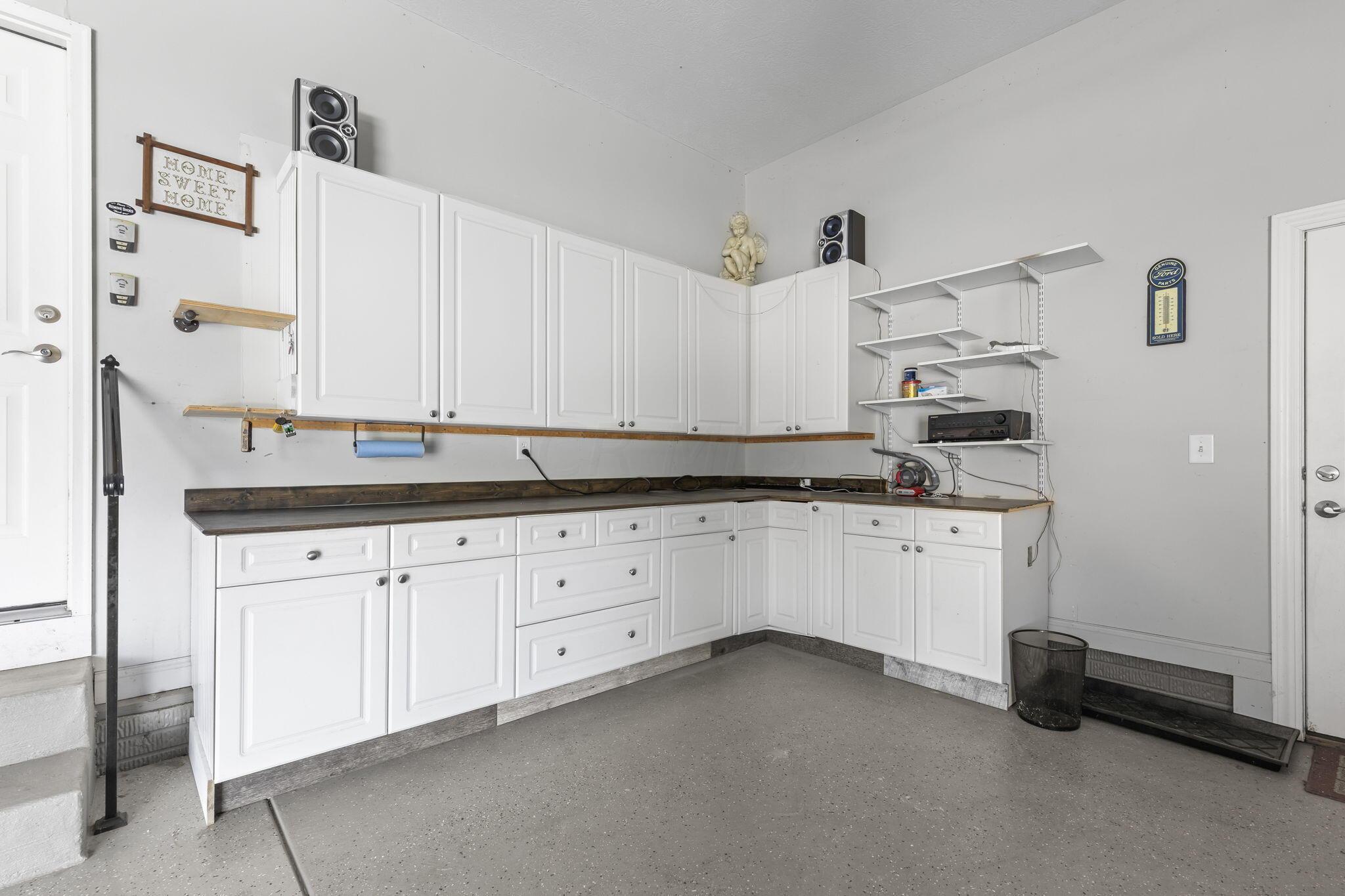 5780 Whispering Ridge Drive