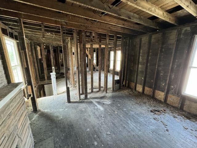 960 Sullivant Avenue