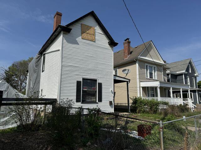 960 Sullivant Avenue