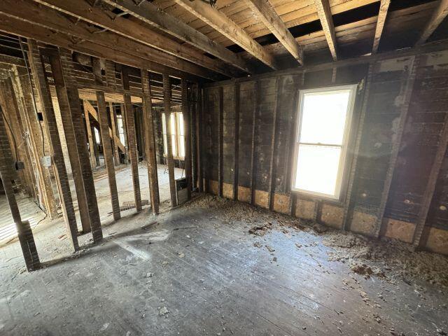 960 Sullivant Avenue