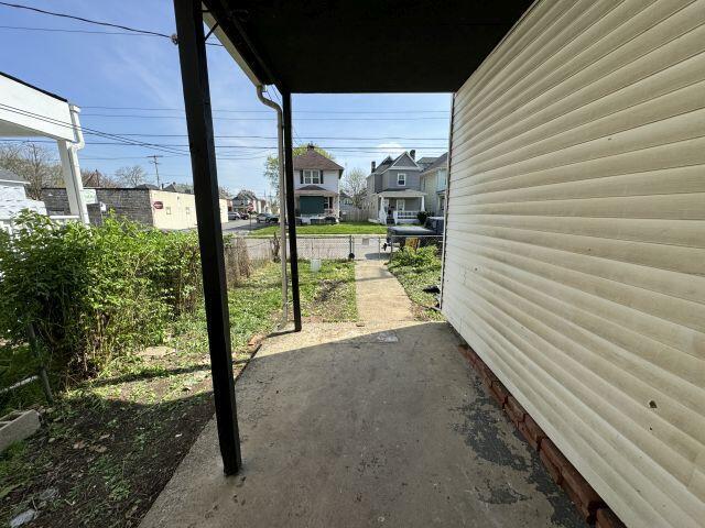 960 Sullivant Avenue