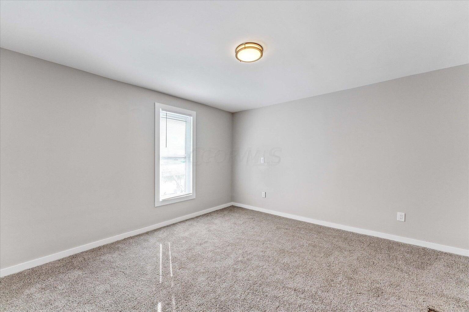 960 Sullivant Avenue