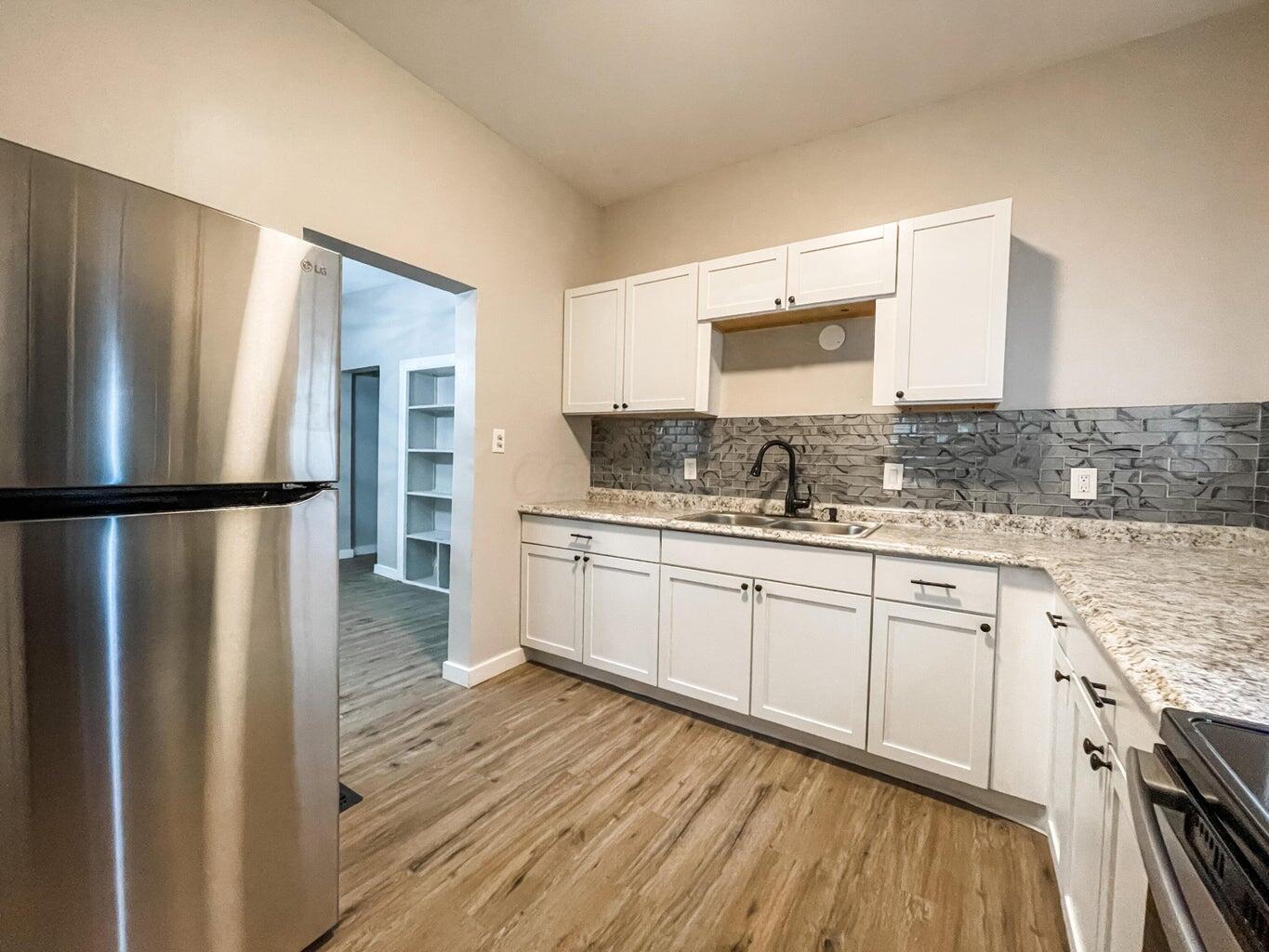 960 Sullivant Avenue