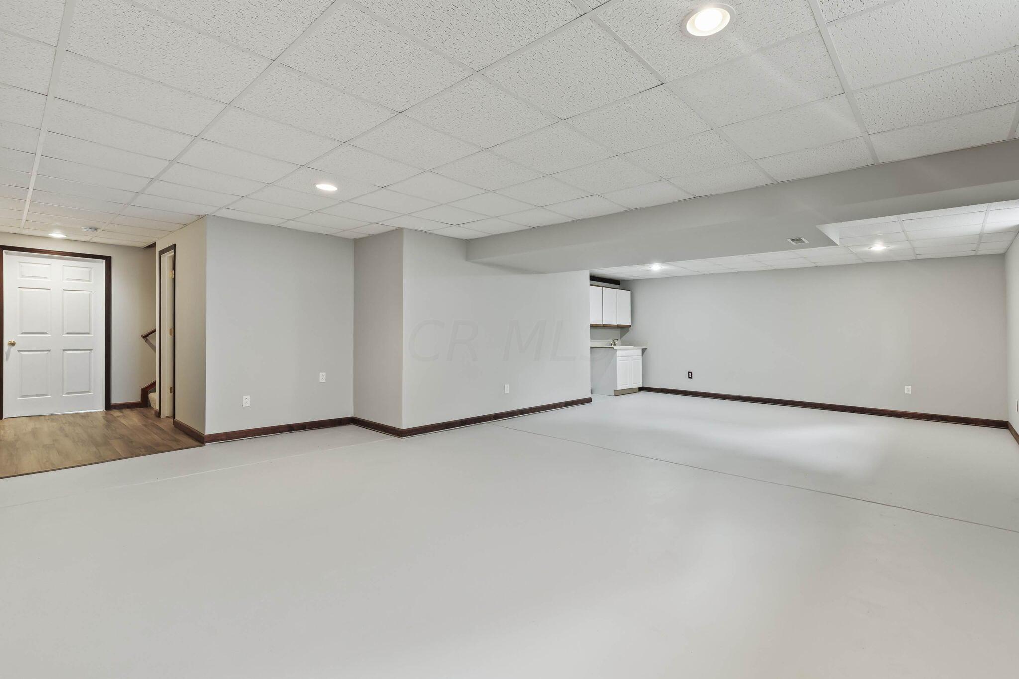 155 Heathermere Loop