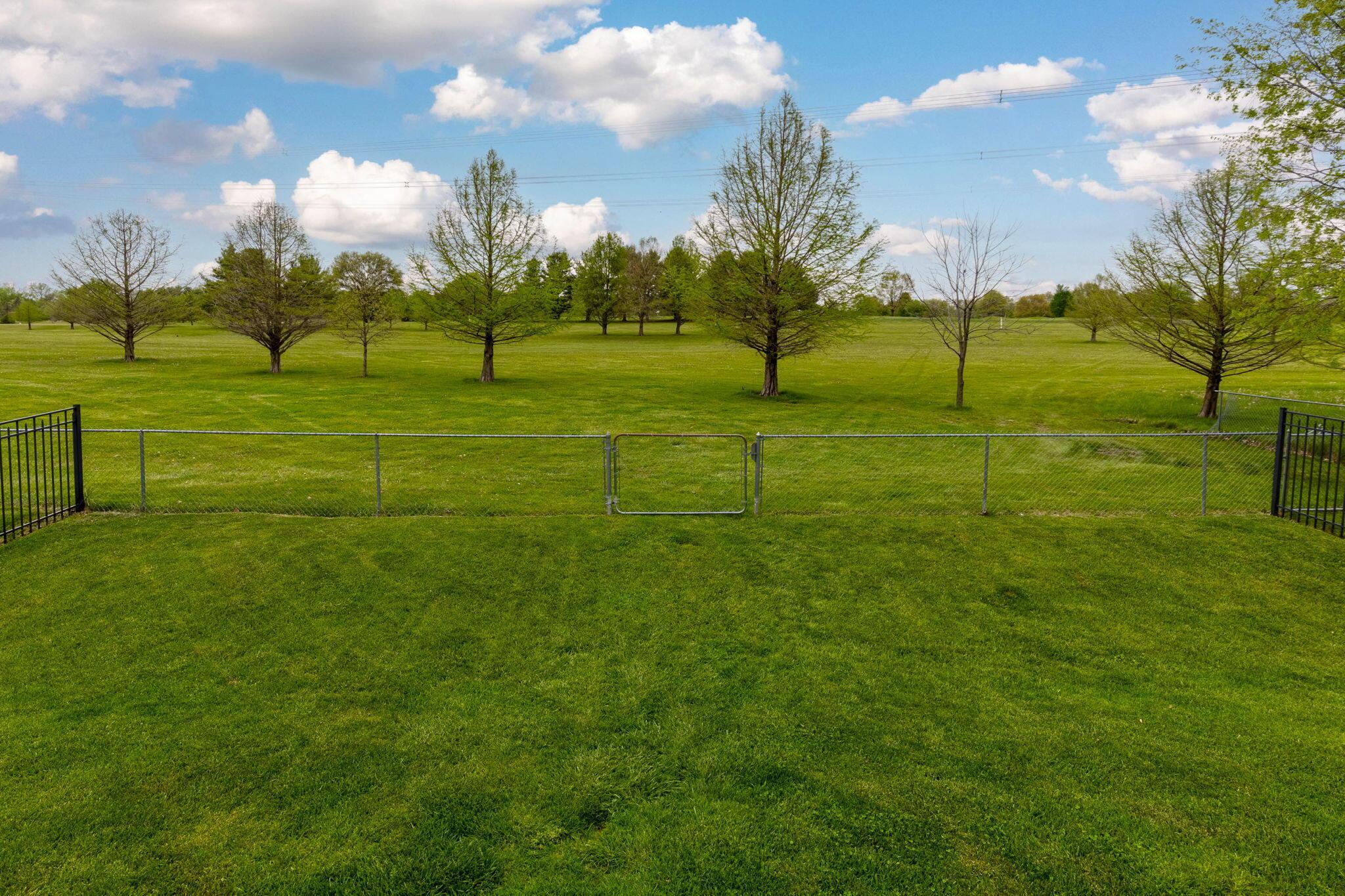 155 Heathermere Loop