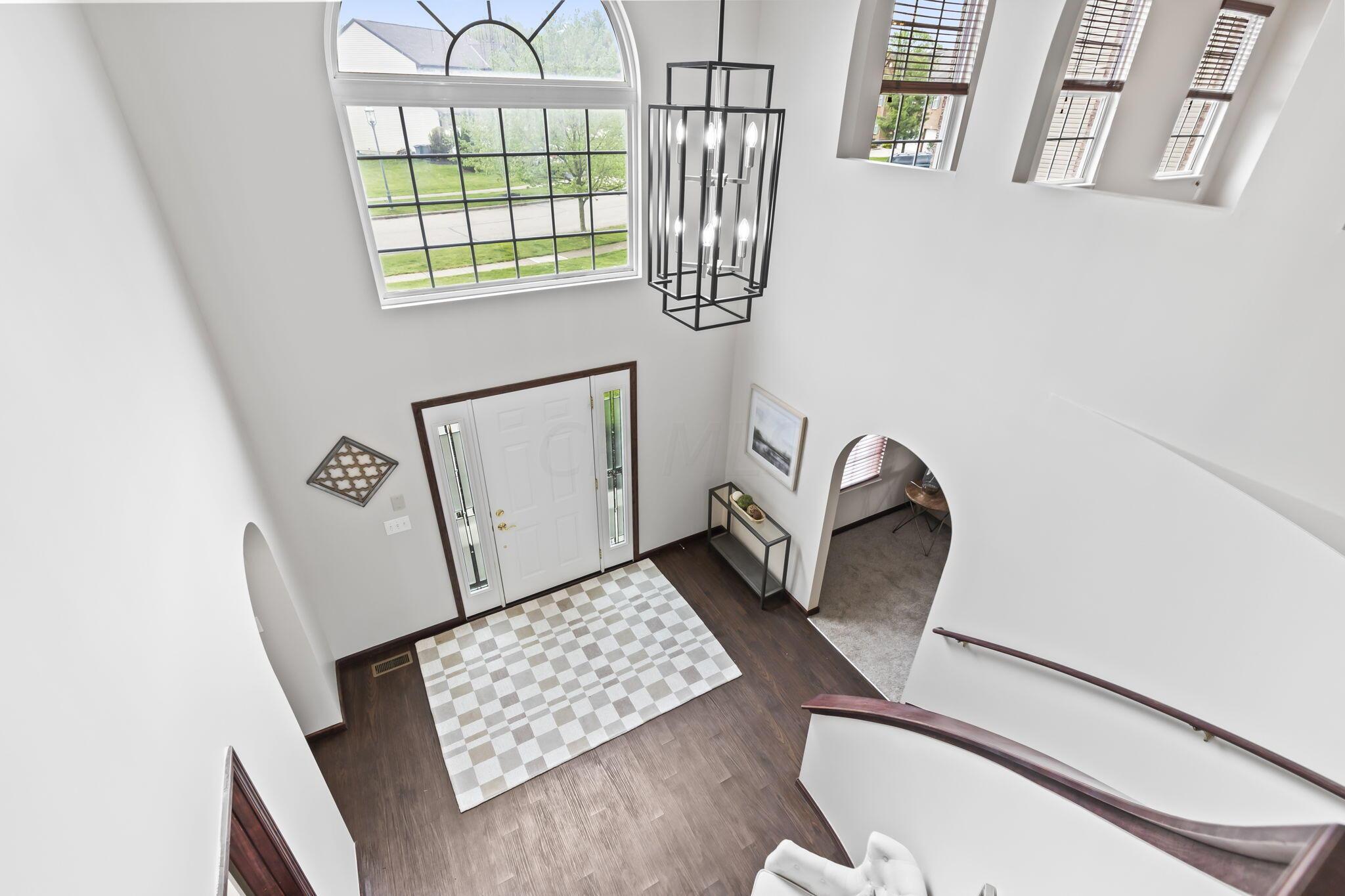 155 Heathermere Loop