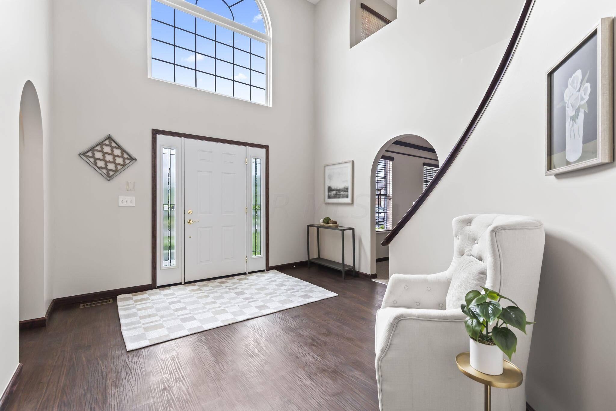 155 Heathermere Loop