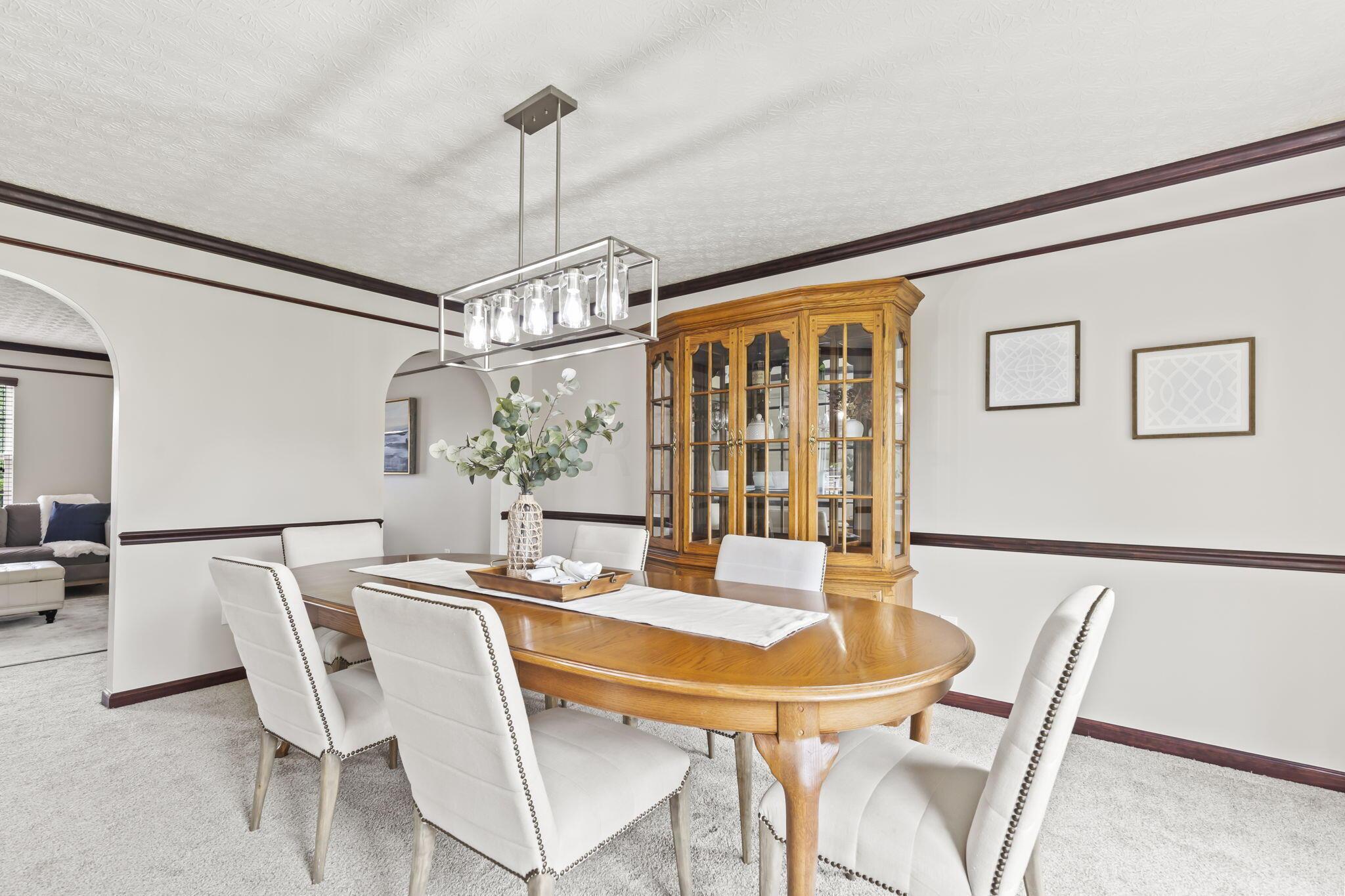 155 Heathermere Loop