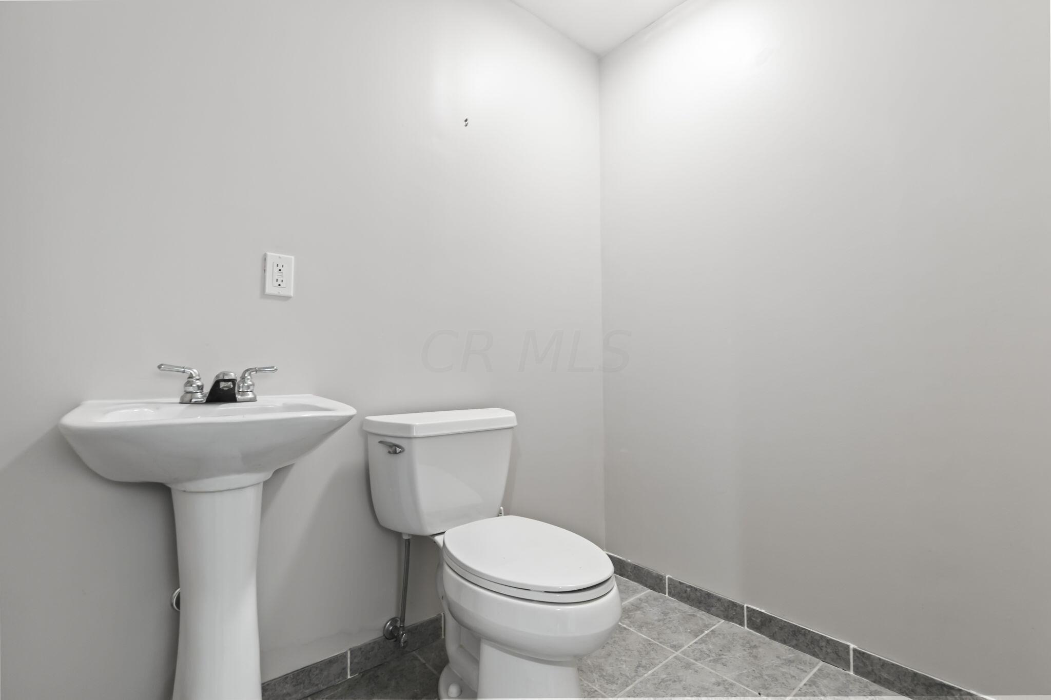 155 Heathermere Loop