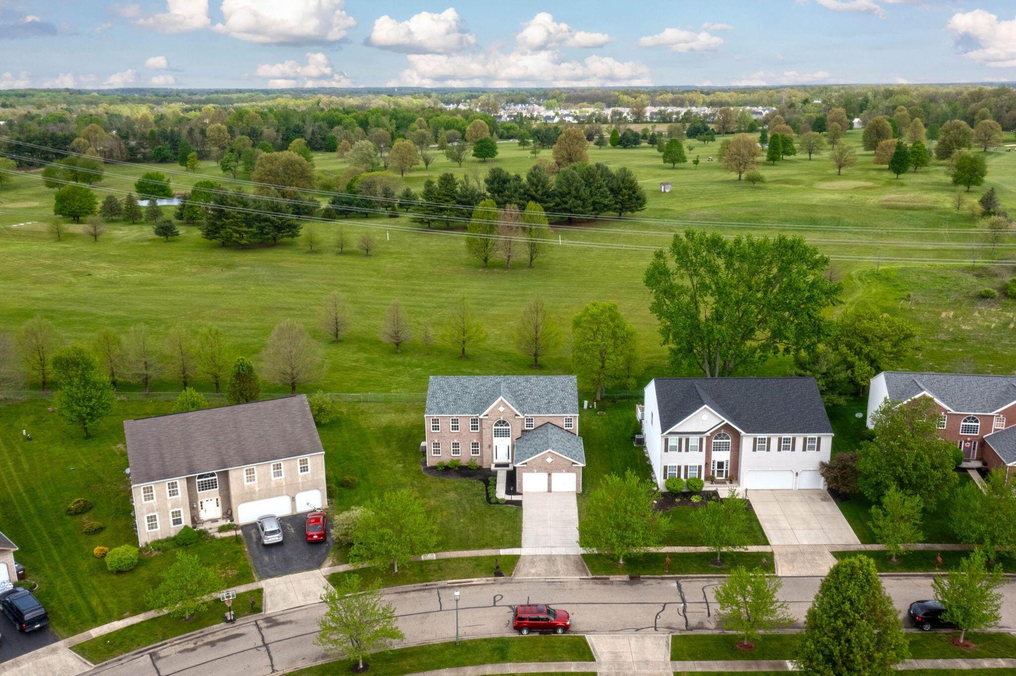 155 Heathermere Loop