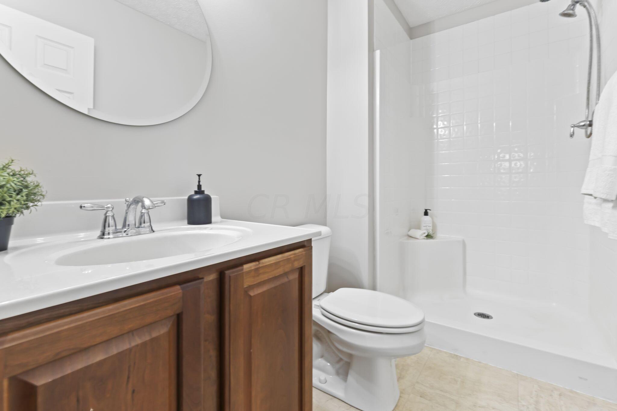 155 Heathermere Loop