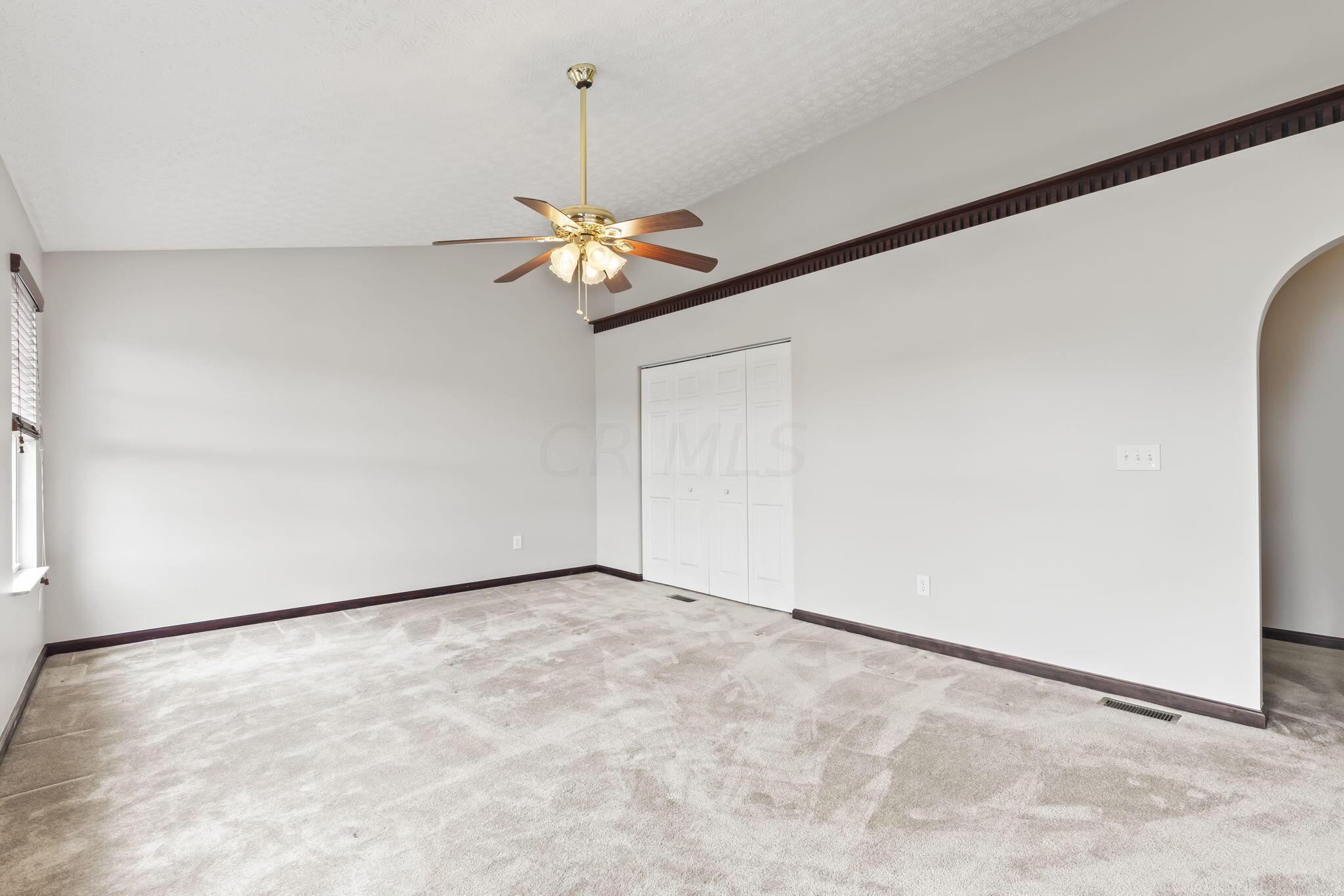 155 Heathermere Loop