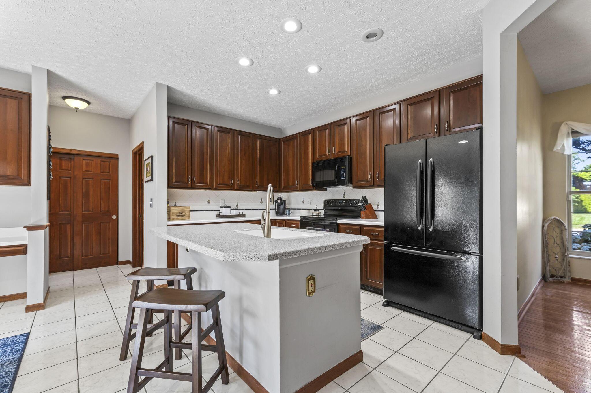 6715 Spring Run Drive