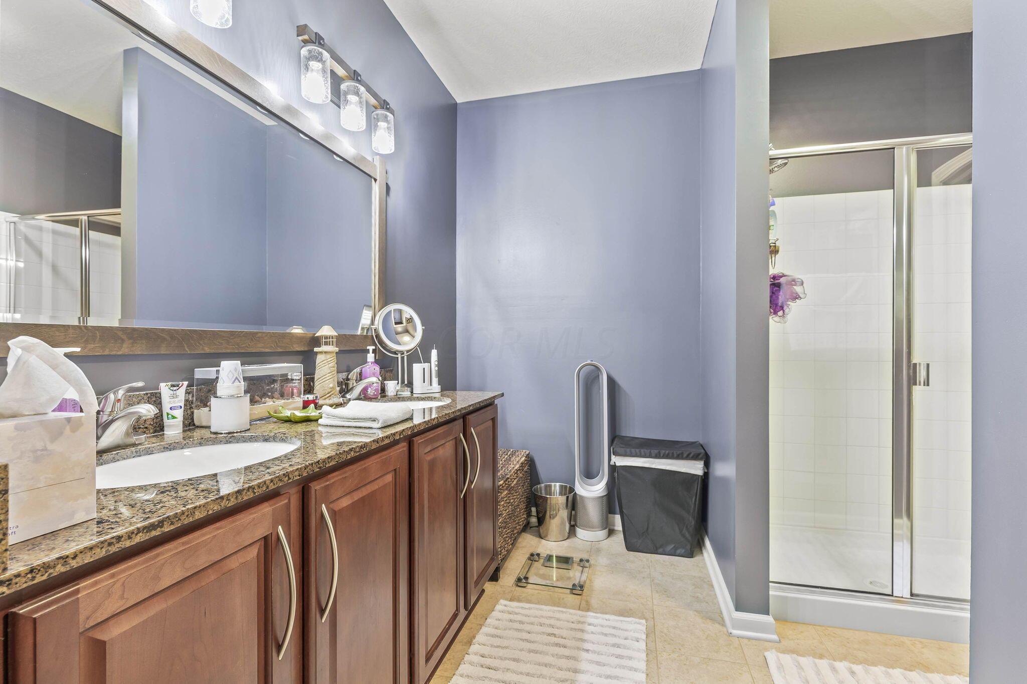 9144 Scenic View Circle