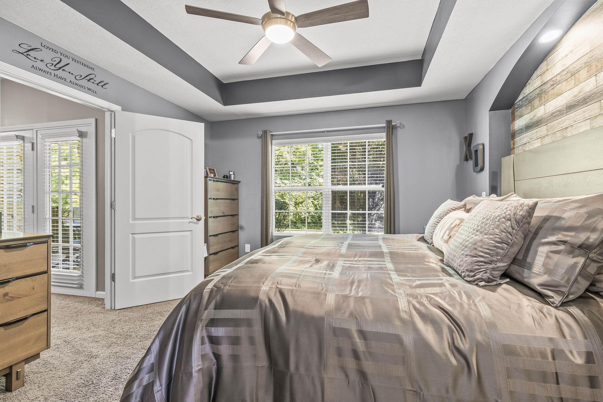 9144 Scenic View Circle