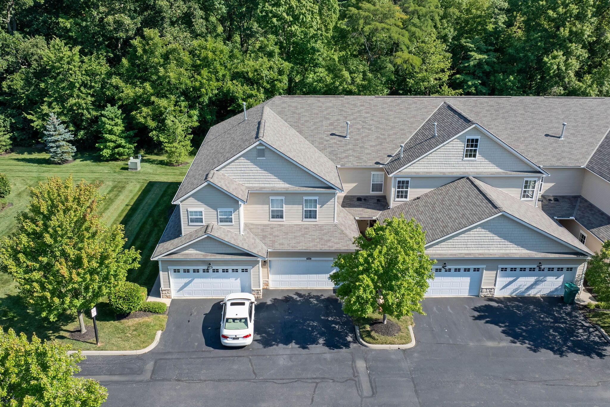 9144 Scenic View Circle