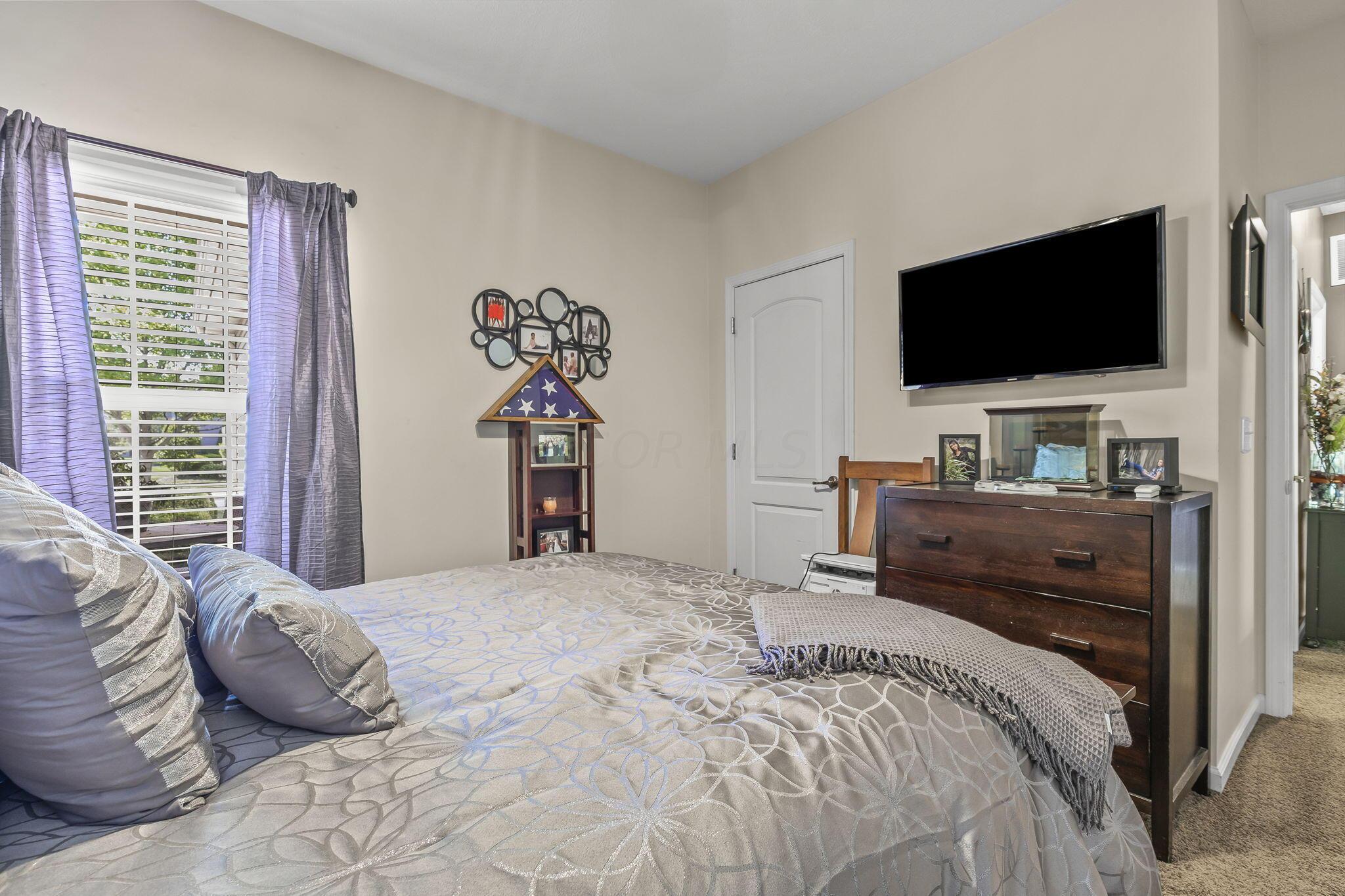 9144 Scenic View Circle