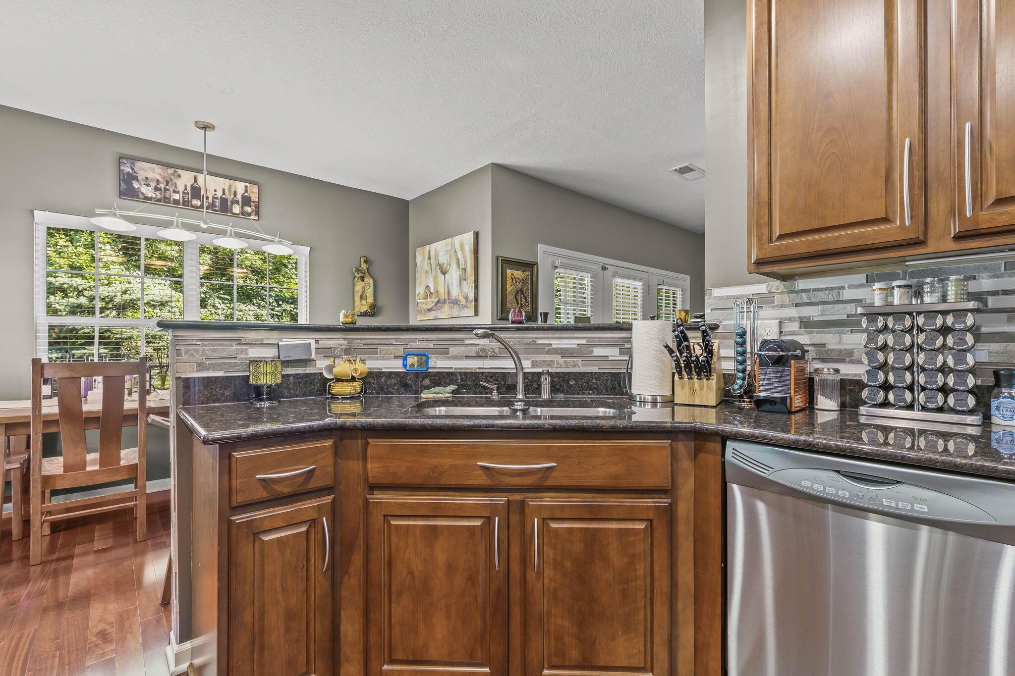 9144 Scenic View Circle