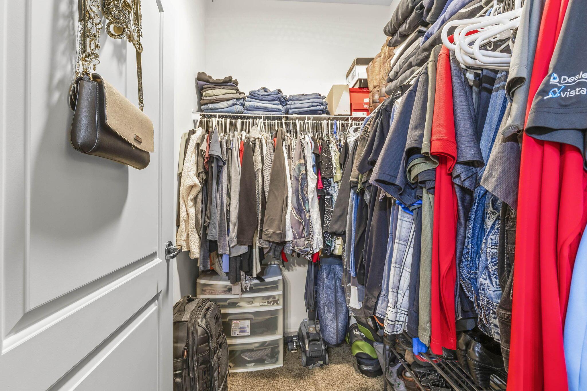 9144 Scenic View Circle