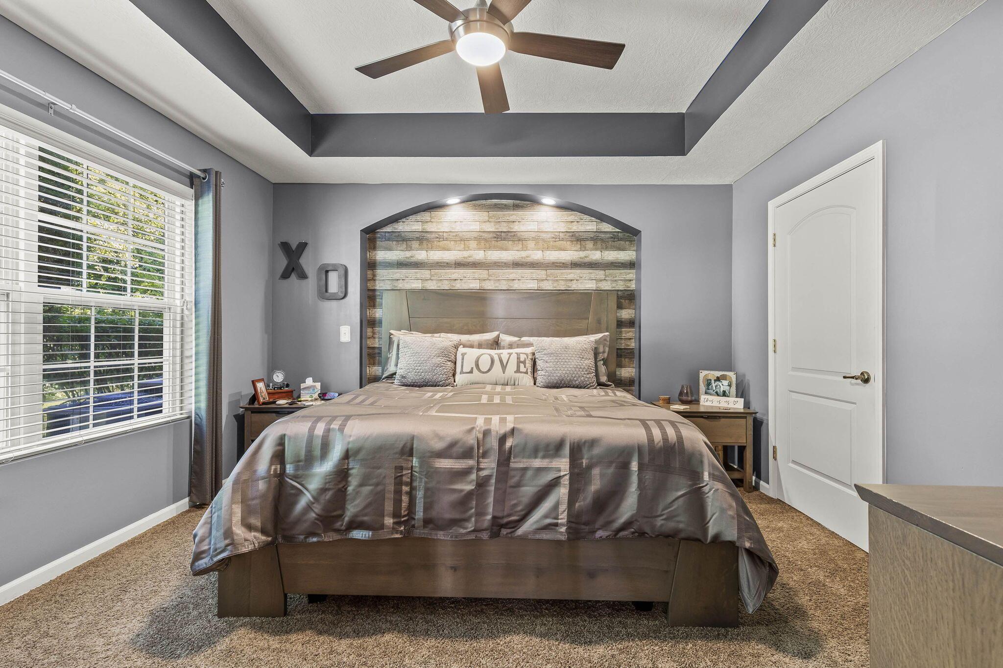 9144 Scenic View Circle