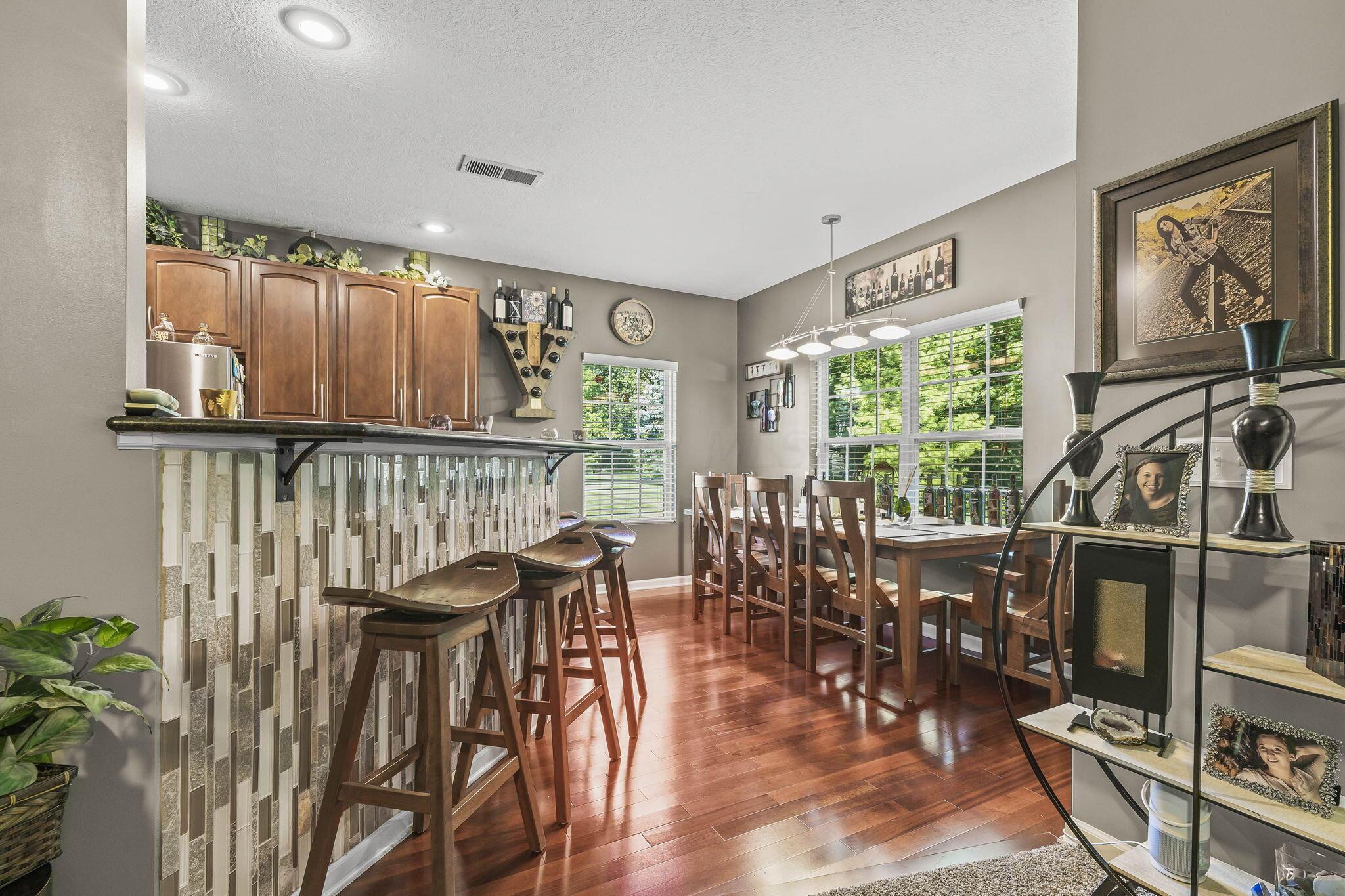 9144 Scenic View Circle