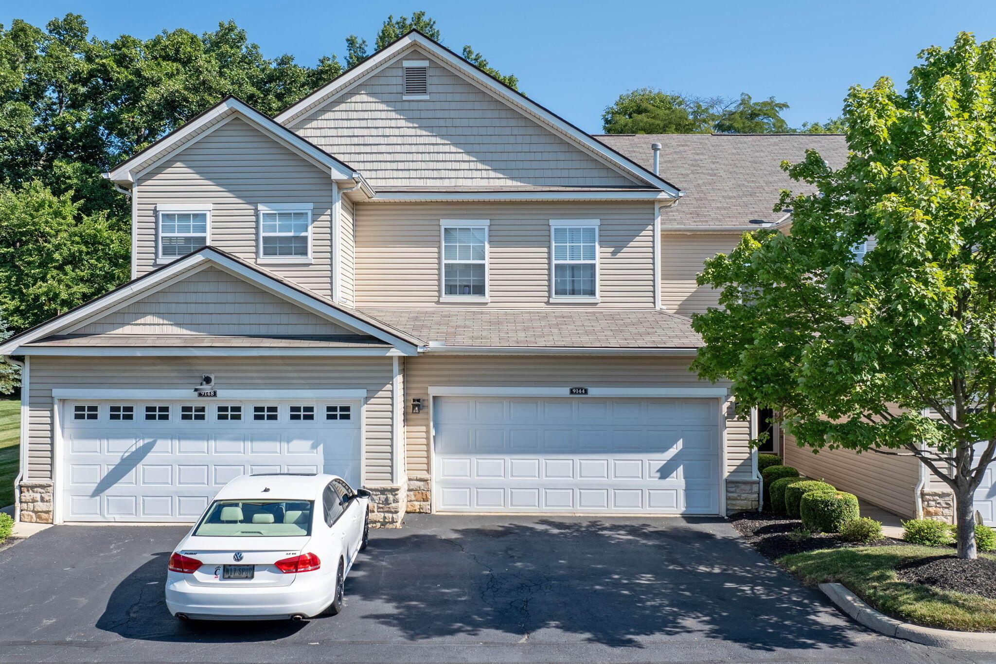 9144 Scenic View Circle