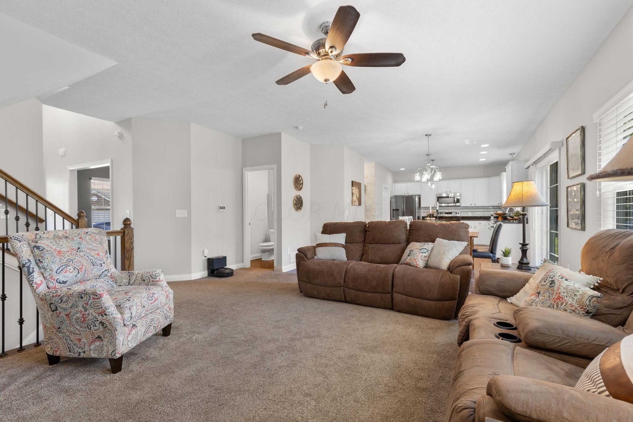 7689 Whitepine Ridge Court