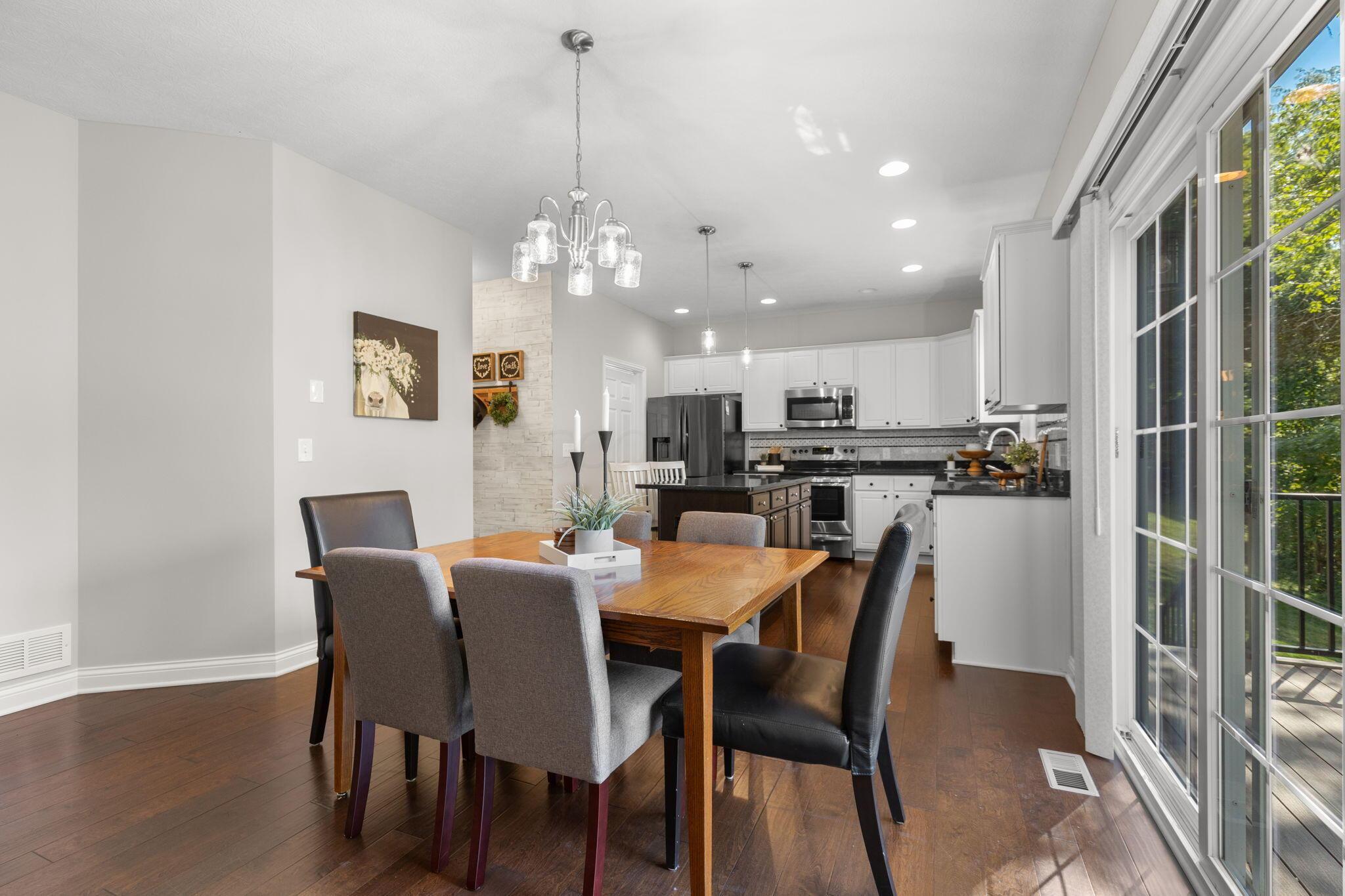 7689 Whitepine Ridge Court