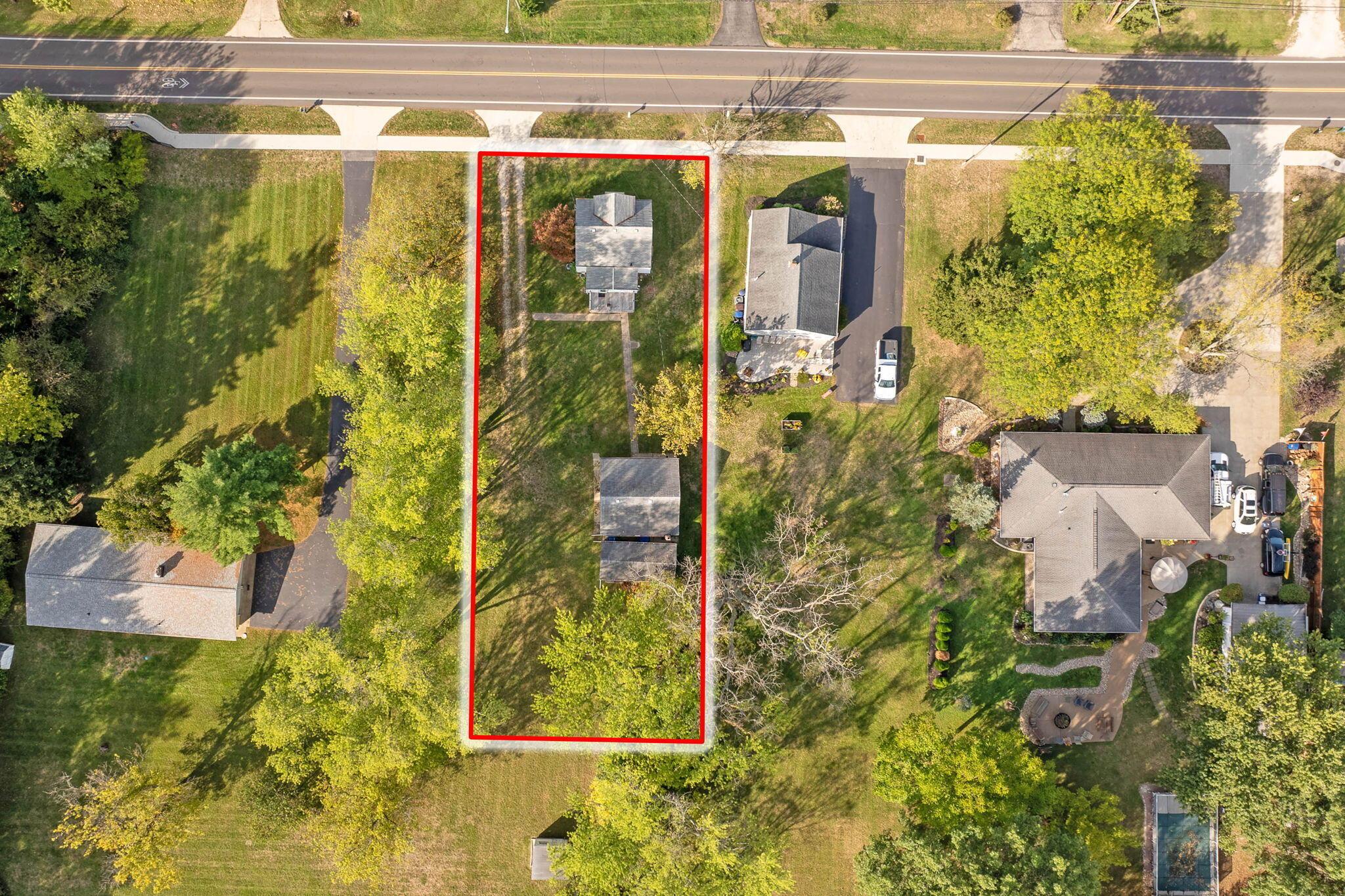 611 E College Avenue