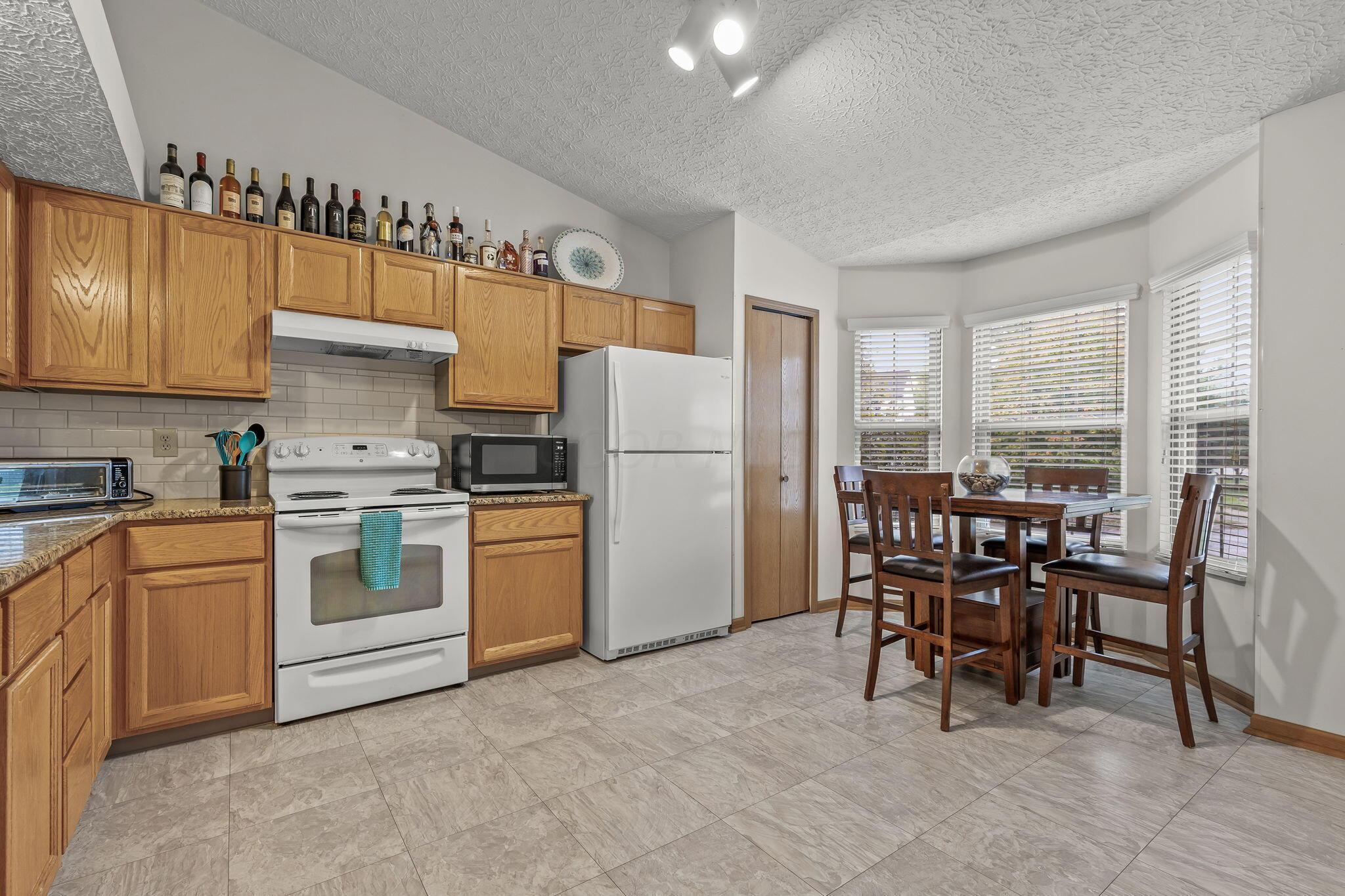 9046 Longstone Drive