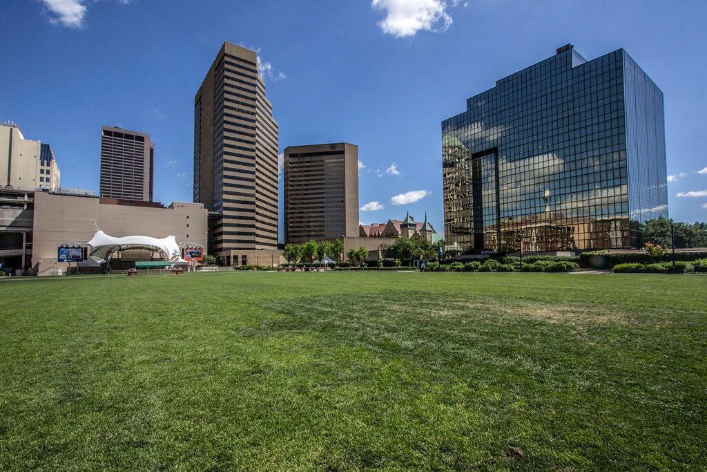 444 N Front Street, 207