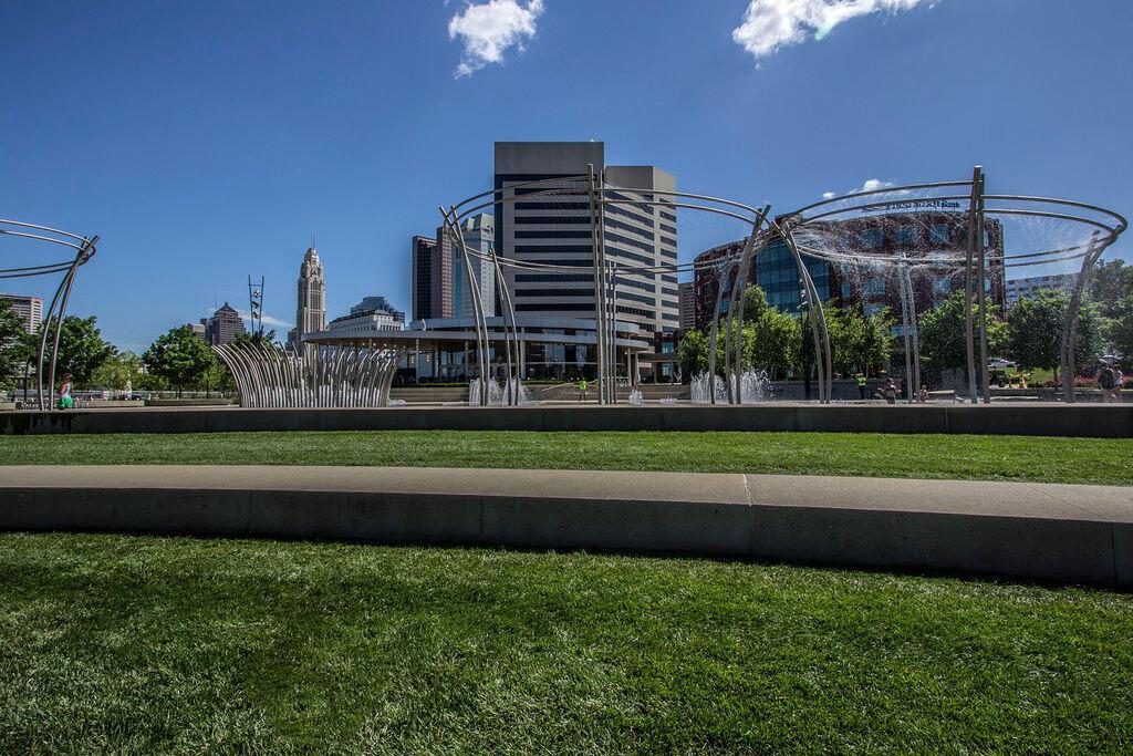 444 N Front Street, 207