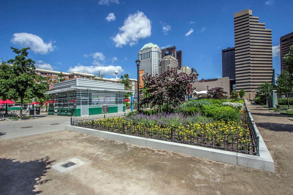 444 N Front Street, 207