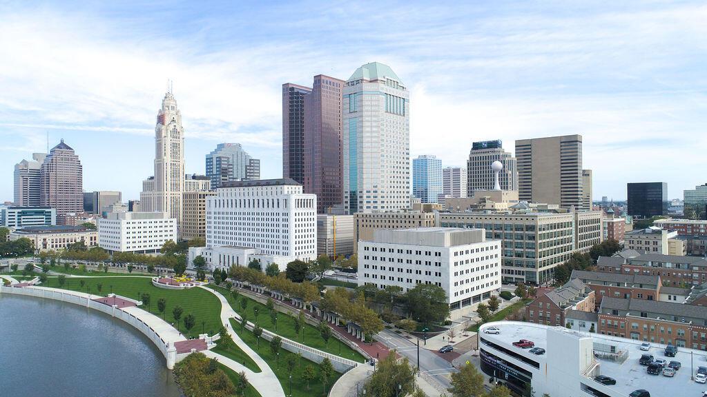 444 N Front Street, 207