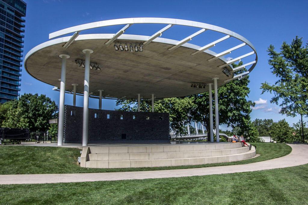 444 N Front Street, 207