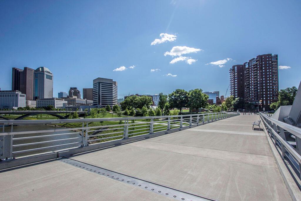 444 N Front Street, 207