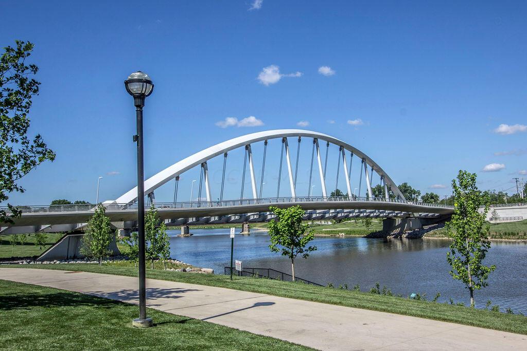 444 N Front Street, 207