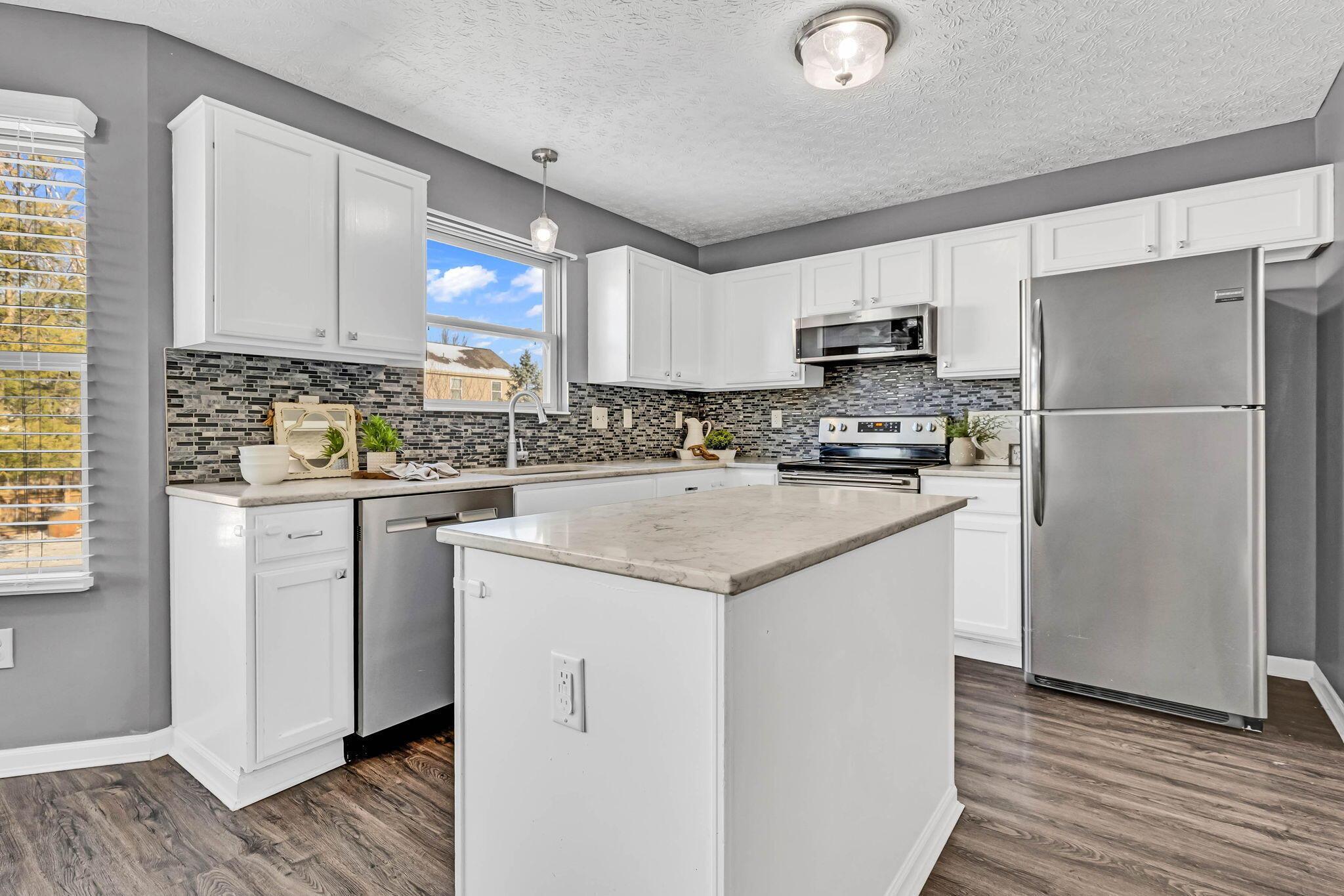 6200 Plumfield Drive