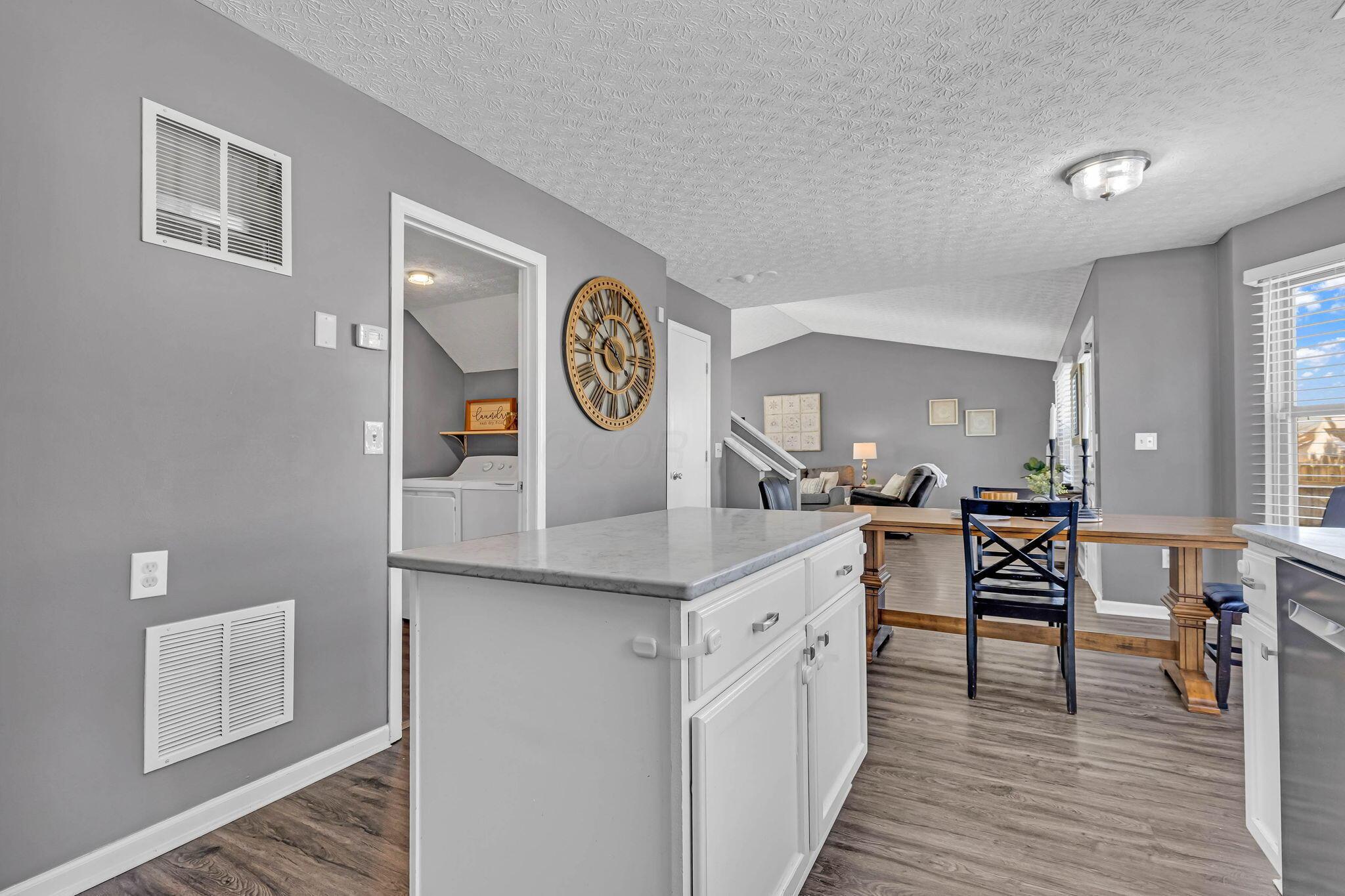 6200 Plumfield Drive