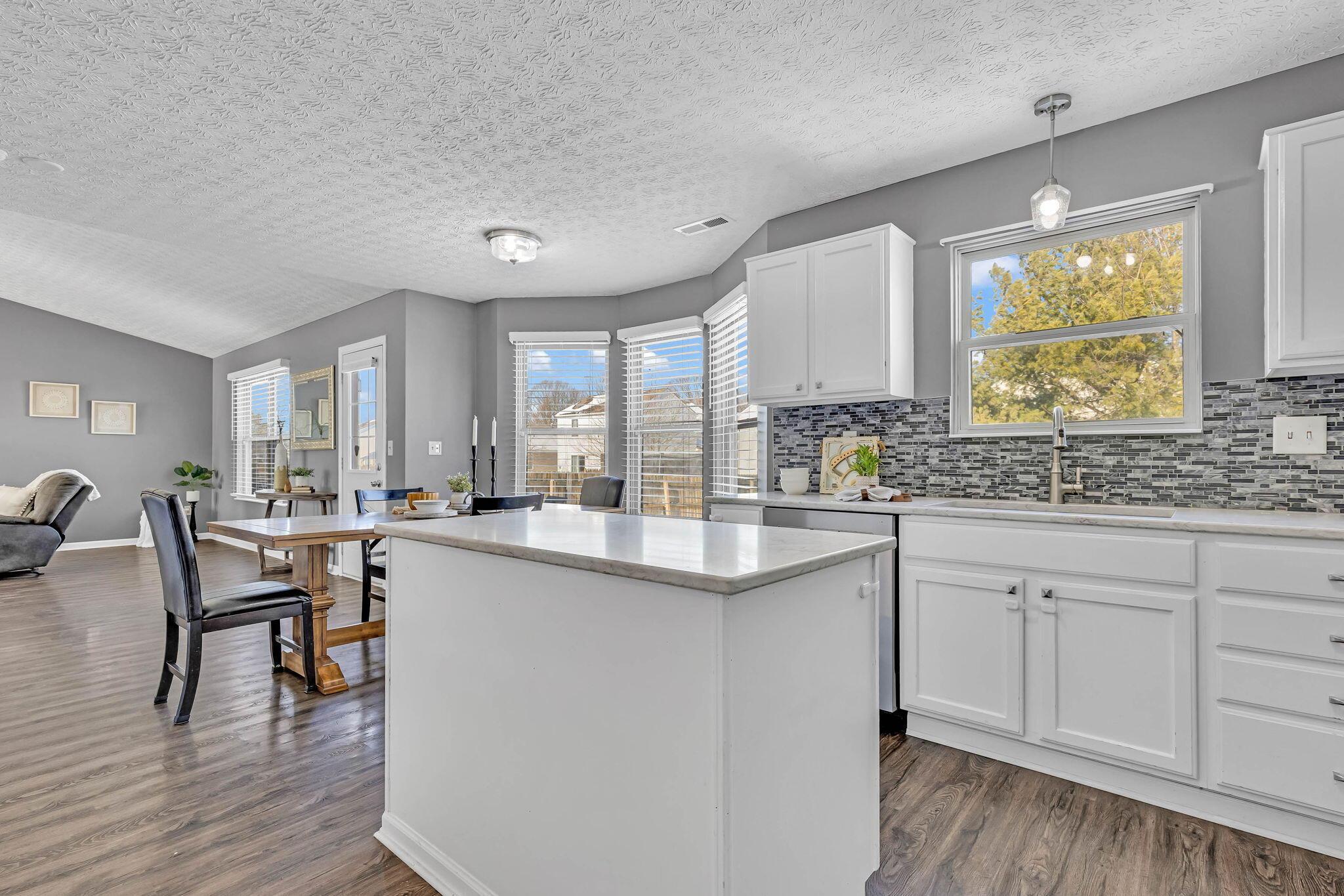 6200 Plumfield Drive