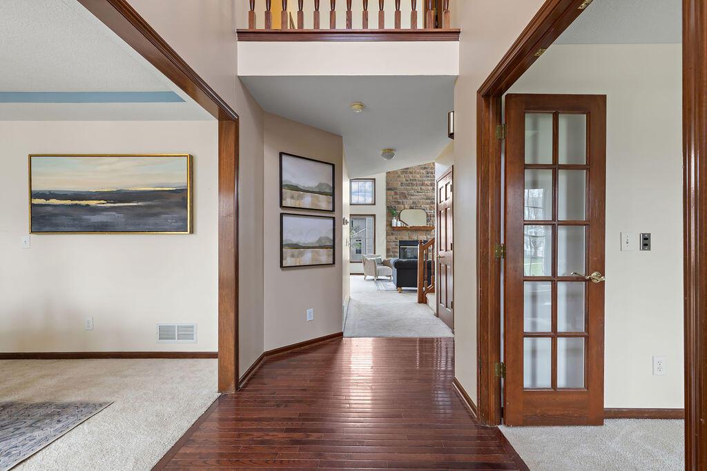 841 Lone Rise Drive W