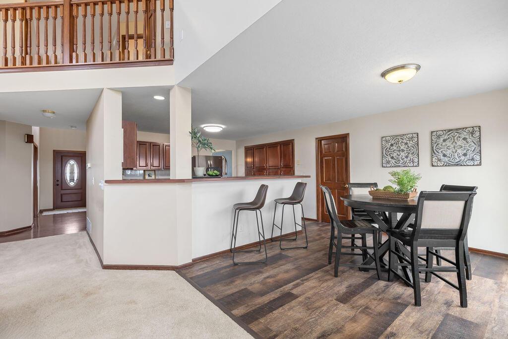 841 Lone Rise Drive W