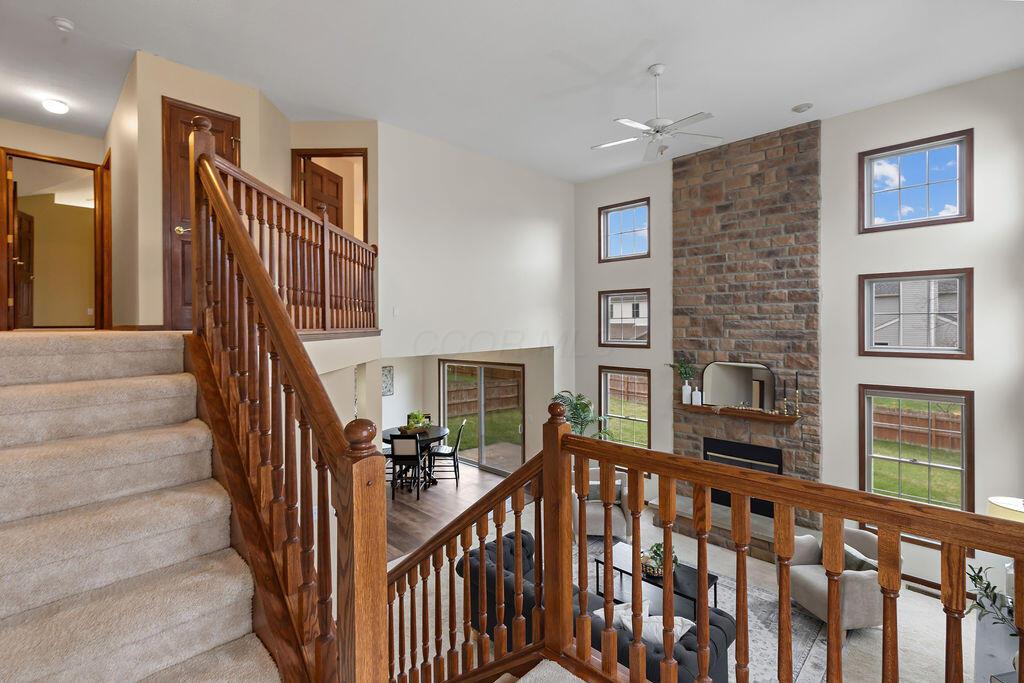 841 Lone Rise Drive W