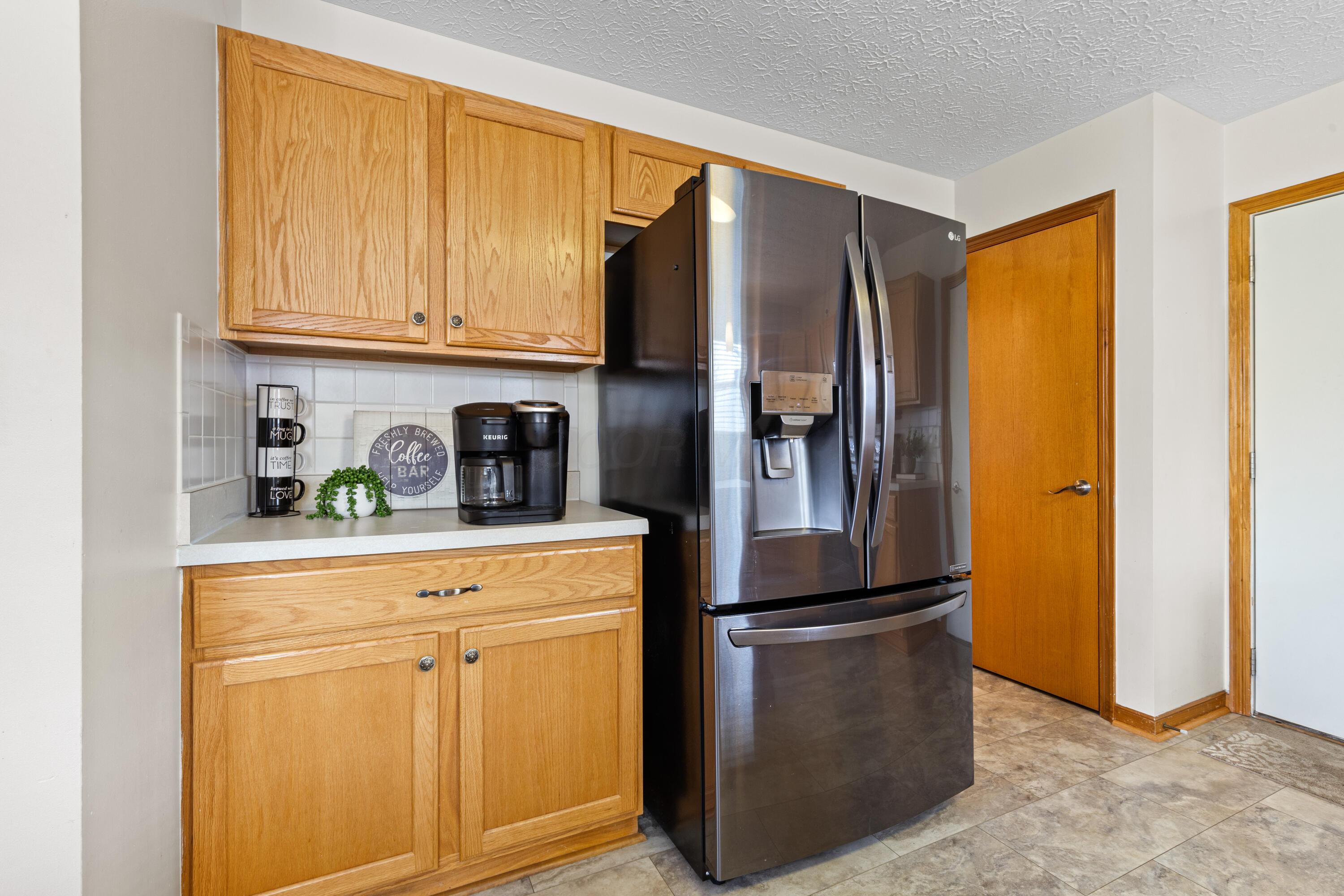 7976 Gladshire Boulevard