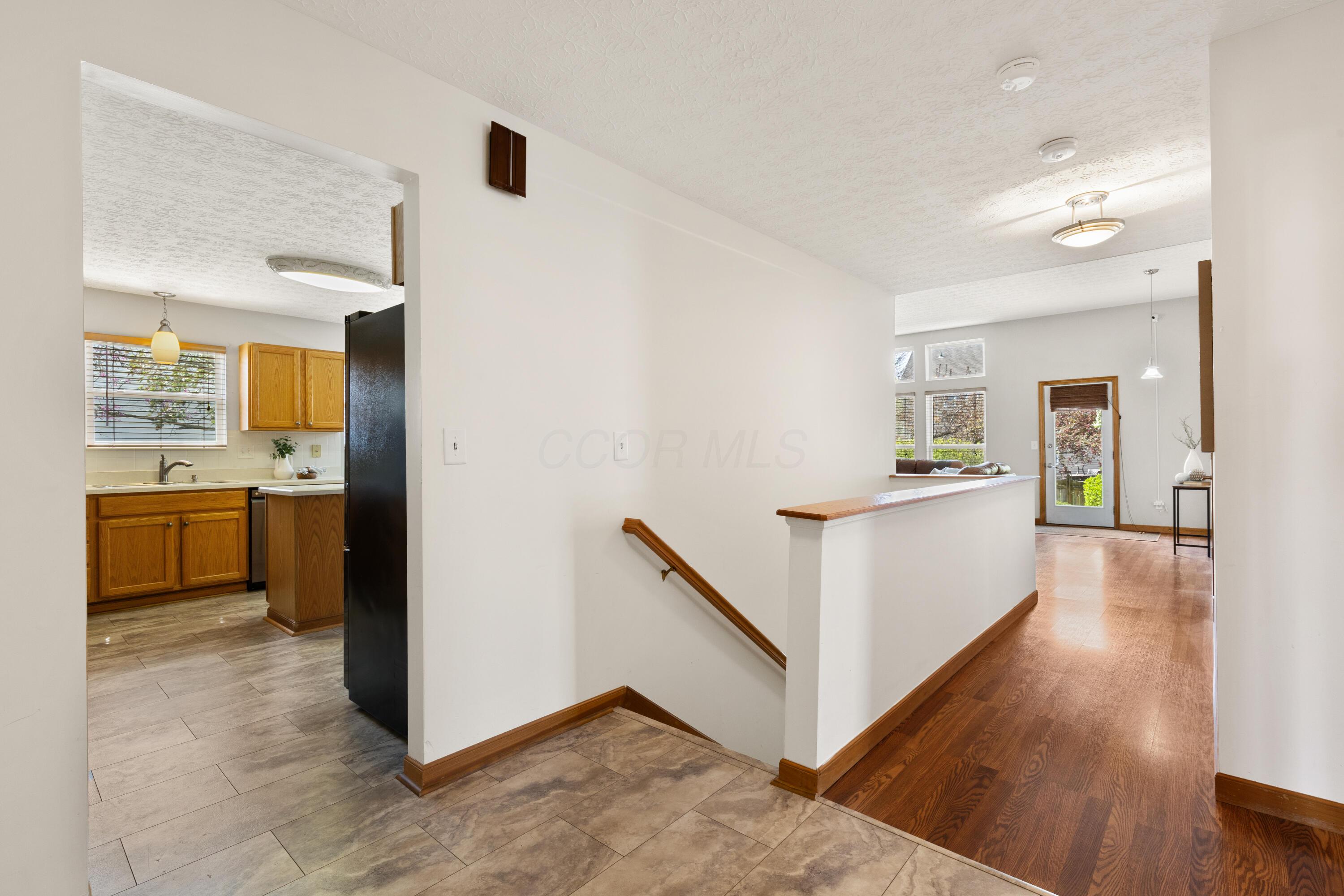 7976 Gladshire Boulevard