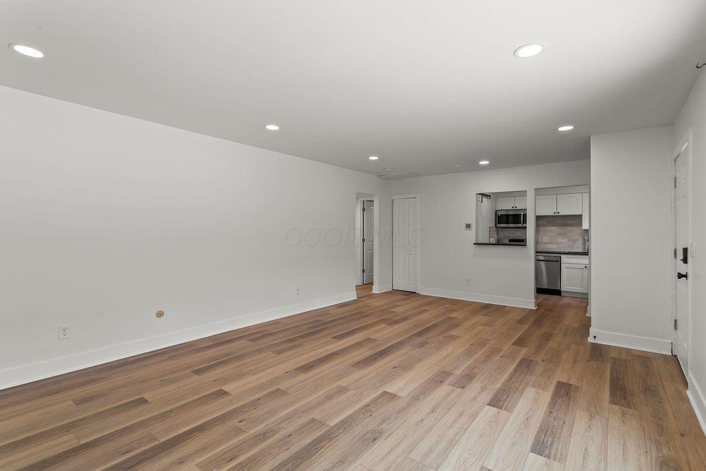 251 E Kossuth Street, Unit A