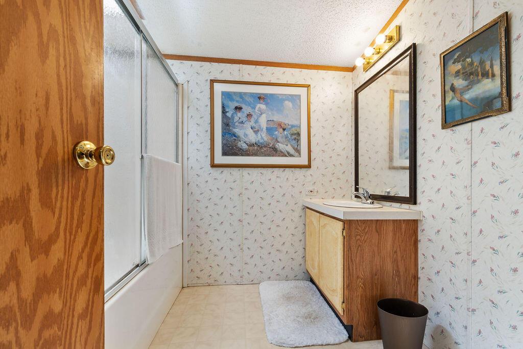 11050 Fancher Road, 169