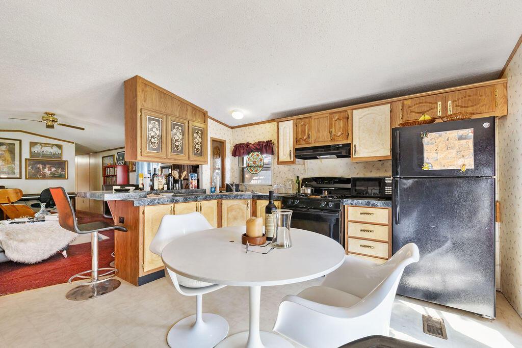 11050 Fancher Road, 169